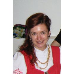 Кулешова Елена помощница по хозяйству