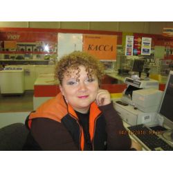 Вяткина Оксана Александровна кассир