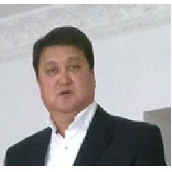Умаралинов Тахир Муканович Исполнительный директор