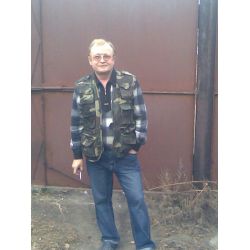 Бажин Александр Гаврилович завхоз-снабженец.Итд...