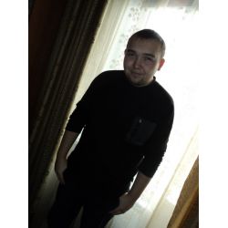 Умбетбаев Дамир Эльдарович Менеджер